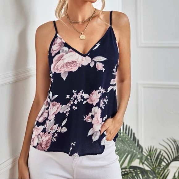 SHEIN Tops - Double v neck tank top floral